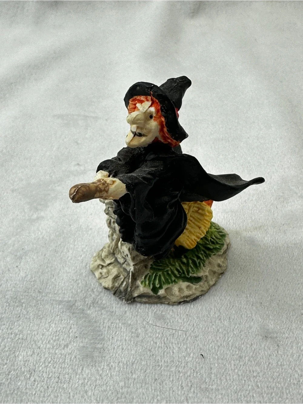 Vintage 90s Haunted Haven Harvest Miniature Halloween Figures Spooky Skull Small